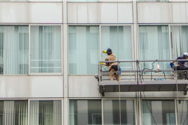 Facade Cleaning in Dubai