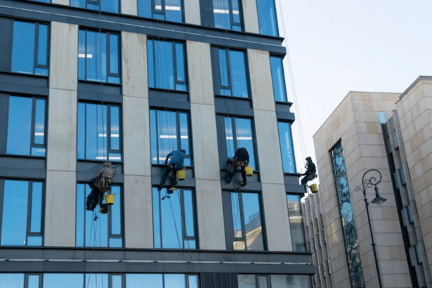Facade Cleaning Companies in Dubai