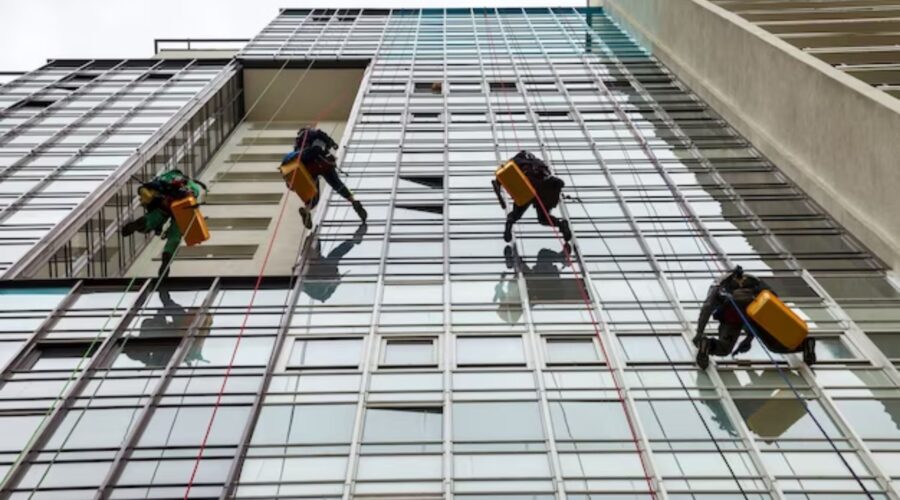 Facade maintenance services