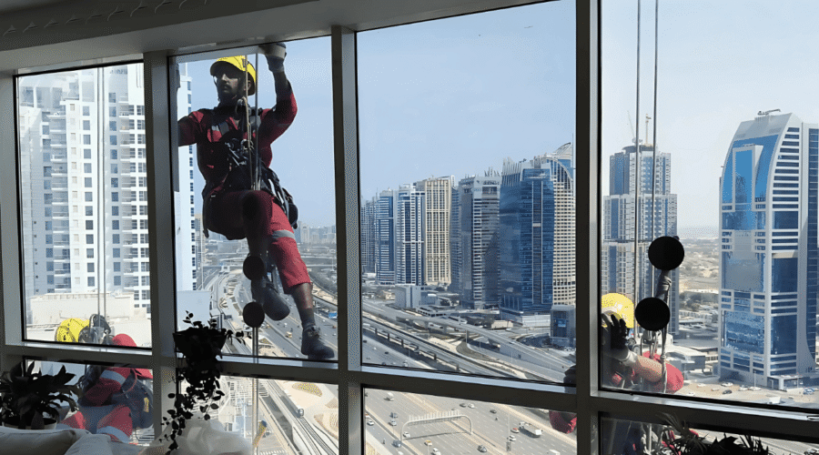 cleaning company in Dubai