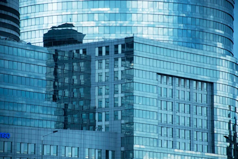 Curtain Wall Maintenance in Dubai